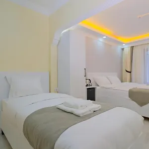 Hotel Lucky, Estambul